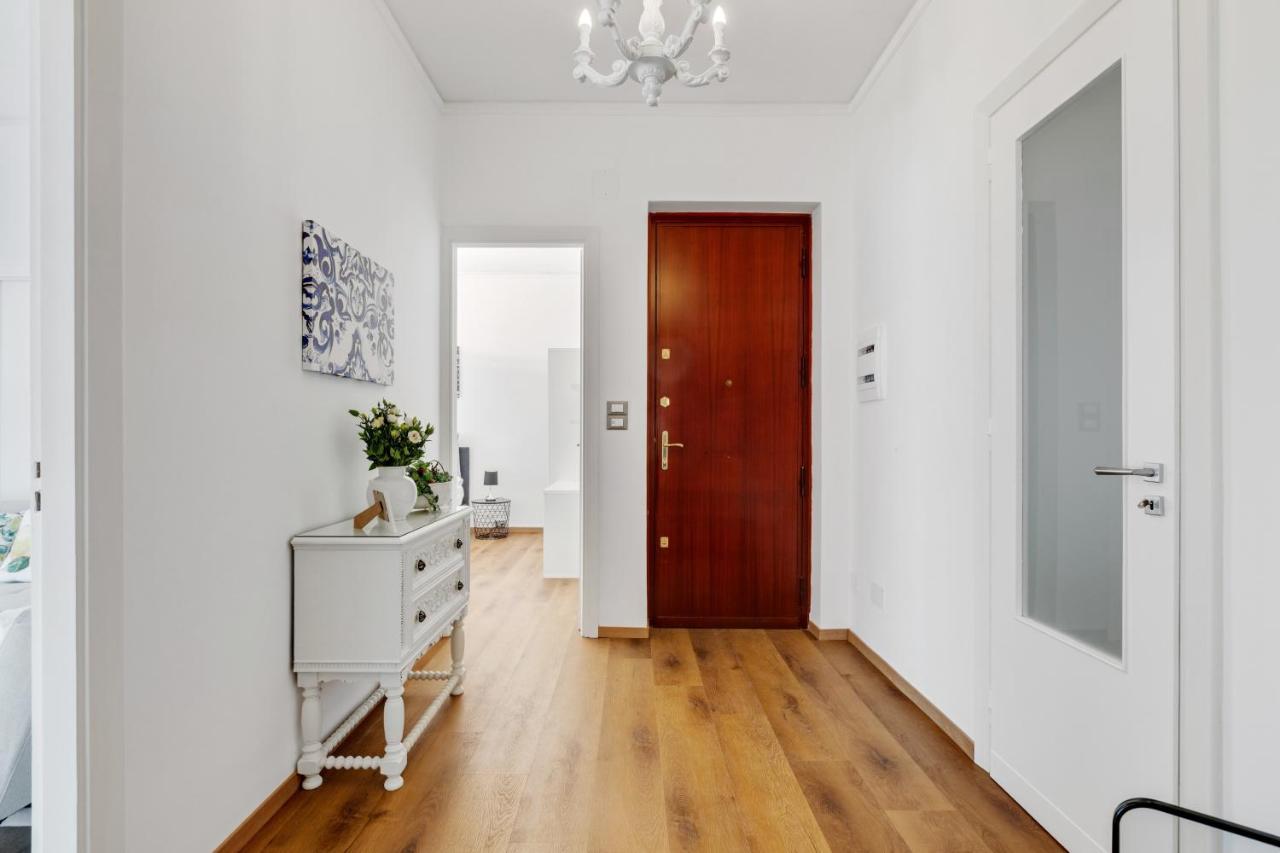 Residenza Dei Poeti - Roomy And Modern Flat Palermo Exterior foto
